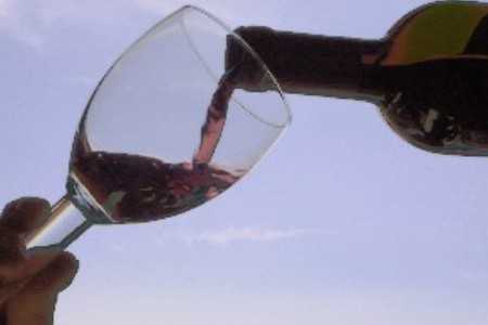 Coldiretti: vino novello 2010, al via la commercializzazione