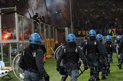 Federazione calcio serba chiede ripetizione della partita