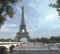 Parigi: nuovo allarme bomba, si perquisisce un ospedale