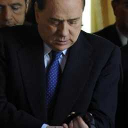 Berlusconi nella clinica di Rozzano per intervento chirurgico
