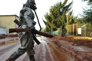 Ungheria: nuove fuoriuscite di fanghi tossici, intera zona ormai compromessa