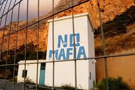 'Ndrangheta, De Magistris: lotta mafie non è propaganda