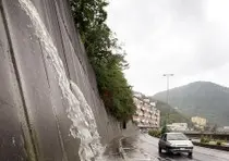 Straripa torrente nel genovese: travolti madre e figlio di 3 anni