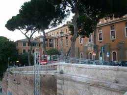 Roma: operazione sbagliata, altre 5 per correggere l'errore, poi la morte