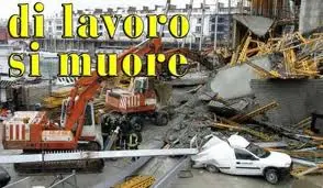 43enne muore schiacciato da nastro di alluminio