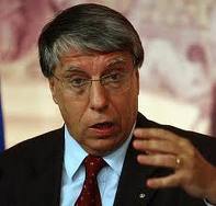 Giovanardi, dichiarazioni shock sulle adozioni gay