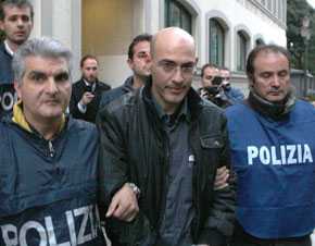'Ndrangheta: scoperto nella locride il bunker-nascondiglio del boss Pietro Criaco