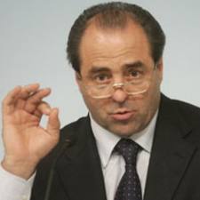 Di Pietro: Berlusconi capo della "piovra"