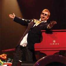 Catanzaro: Elton John in concerto al Politeama il 23 settembre