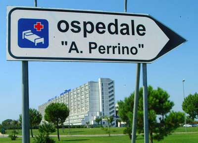 Brindisi: discarica abusiva all' ospedale "Perrino"