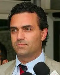 L'On. De Magistris esprime solidarietà al procuratore generale Salvatore di Landro