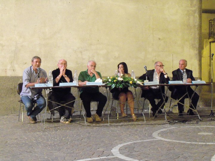 Presentato a Pazzano "Nel Paese dei due Re", libro di Sandro Taverniti