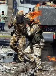 Iraq: kamikaze si fa esplodere a Bagdad, 43 morti