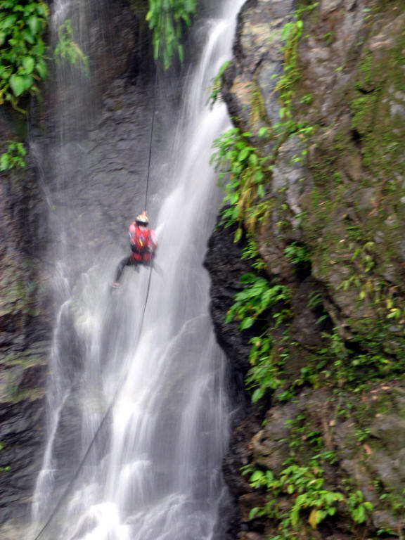 Morti due turisti olandesi mentre facevano canyoning
