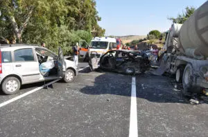 Gravissimo incidente su viale dei Tulipani