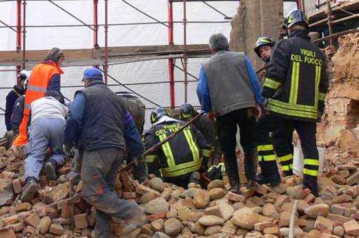Incidente sul lavoro, muore operaio a Bolzano