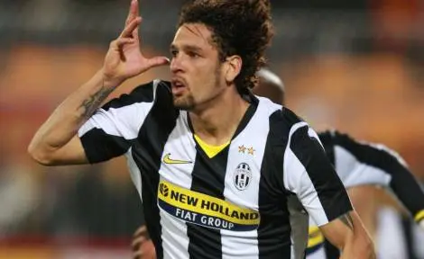 Europa League: la Juventus batte 2 a 0 lo Shamrock, Amauri protagonista