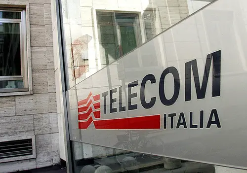 Esuberi Telecom Italia, secondo il sindacato UGL posizioni distanti