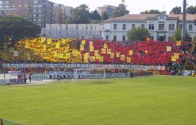 Catanzaro-Brindisi: incidenti post partita, alcuni tifosi denunciati