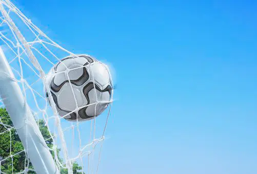 Calcio: la Fifa si apre alla tecnologia