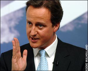 Servizi segreti britannici sotto inchiesta