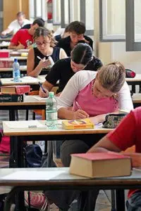 Esami: al via la prima prova