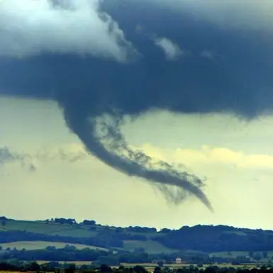 Tromba d'aria a Firenze