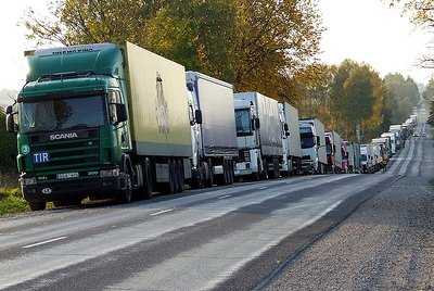 Morto l'operaio investito da un tir