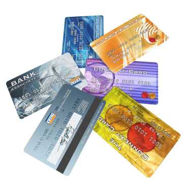 Pescara, arrestati due bulgari che clonavano le carte di credito