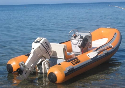 Tragedia nel napoletano, muore 14enne