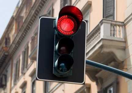 Roma, attenzione al rosso. In arrivo i semafori intelligenti