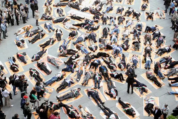 Singolare protesta dei Sindaci a Firenze