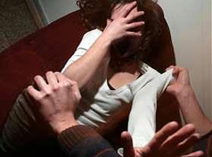 Donna rumena violentata da un italiano