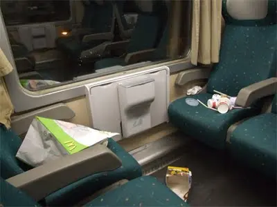 Nas Catanzaro: gravi carenze igieniche convogli ferroviari