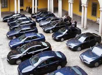 Italia e auto blu:Record Mondiale