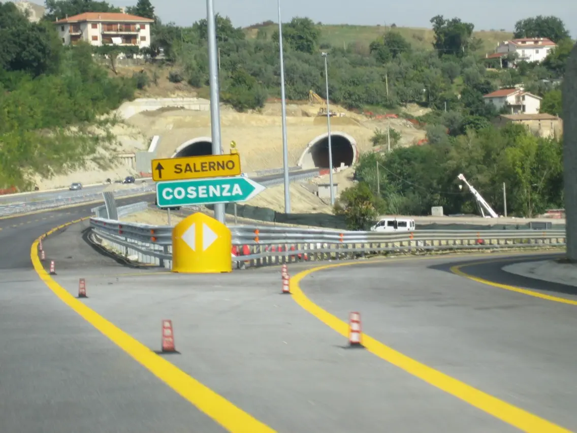 Chiusura tratti A3 per lavori nel cosentino