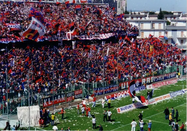 Calcio Scommesse - Sospetti sulla partita Cosenza-Potenza