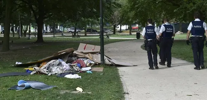 Bruxelles: due feriti in una sparatoria in un parco del centro