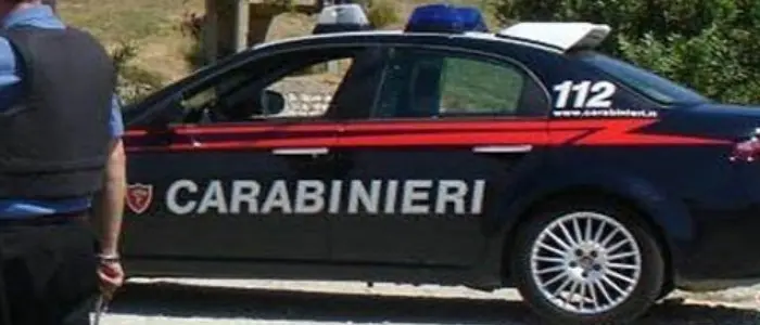 Monopoli, 24enne georgiano bloccato da nigeriano, poi arrestato dai carabinieri