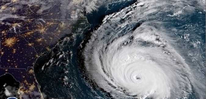 Allerta USA: uragano Florence si avvicina, un milione di persone in fuga