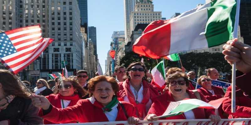 Delegazione Puglia con Notte Taranta al Columbus day a New York