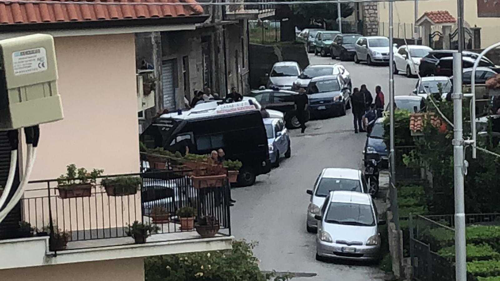 Tragedia a Catanzaro lite in famiglia la madre ha un malore improvviso e muore