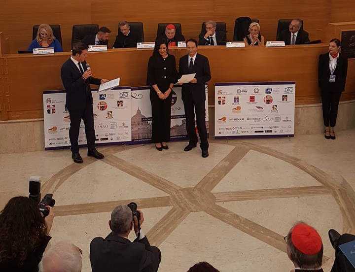 Un calabrese tra i premiati in Vaticano al premio internazionale Sciacca