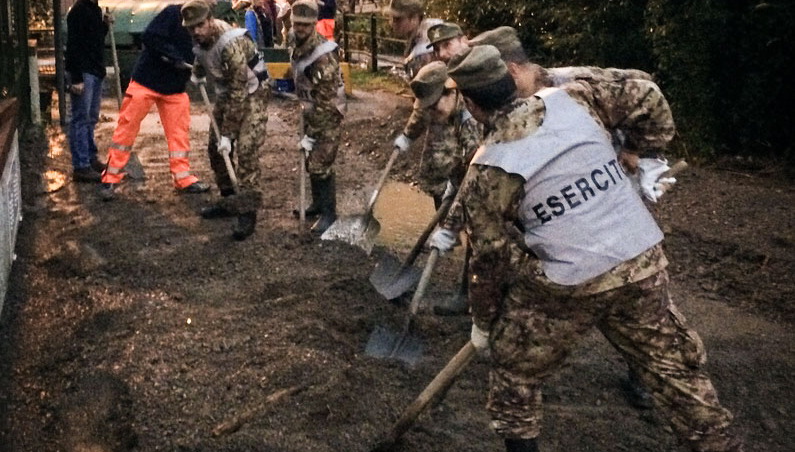Maltempo: Esercito interviene nelle zone dell'emergenza