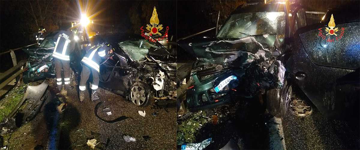 Incidente stradale SS 107, scontro di due auto un morto e un ferito (foto)