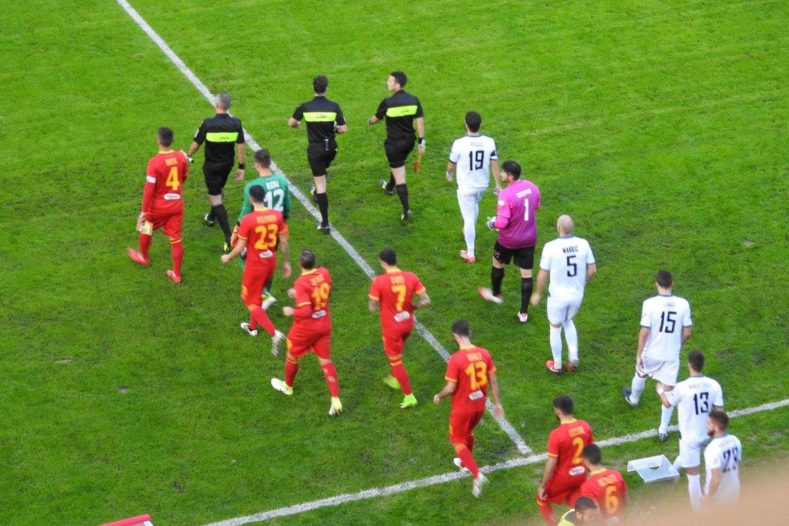 Catanzaro-Bisceglie 1-1, i giallorossi non vanno oltre il pareggio in rimonta (Foto e highlights)