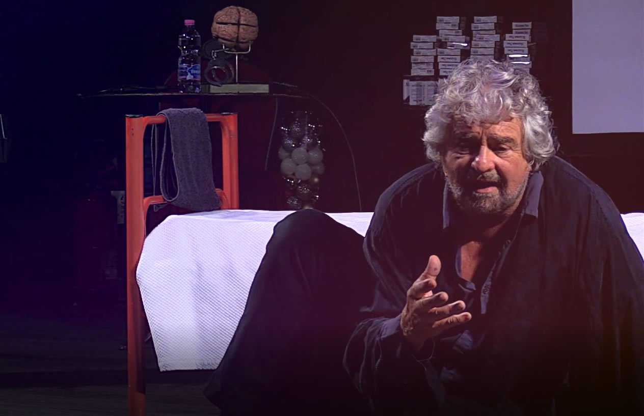 Verso il tutto esaurito per Beppe Grillo che torna in Calabria con il nuovo spettacolo a dicembre