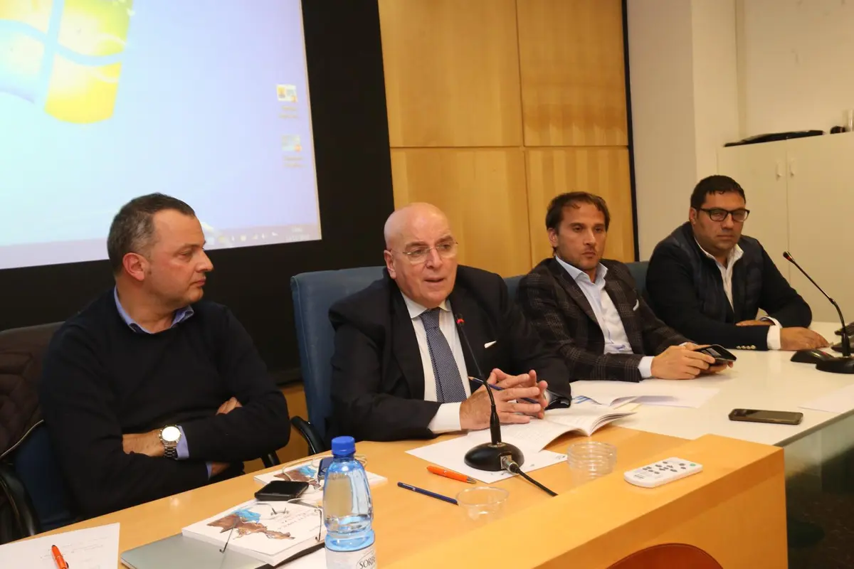 Oliverio: “L’acqua è un bene da valorizzare. Basta polemiche e divisioni”