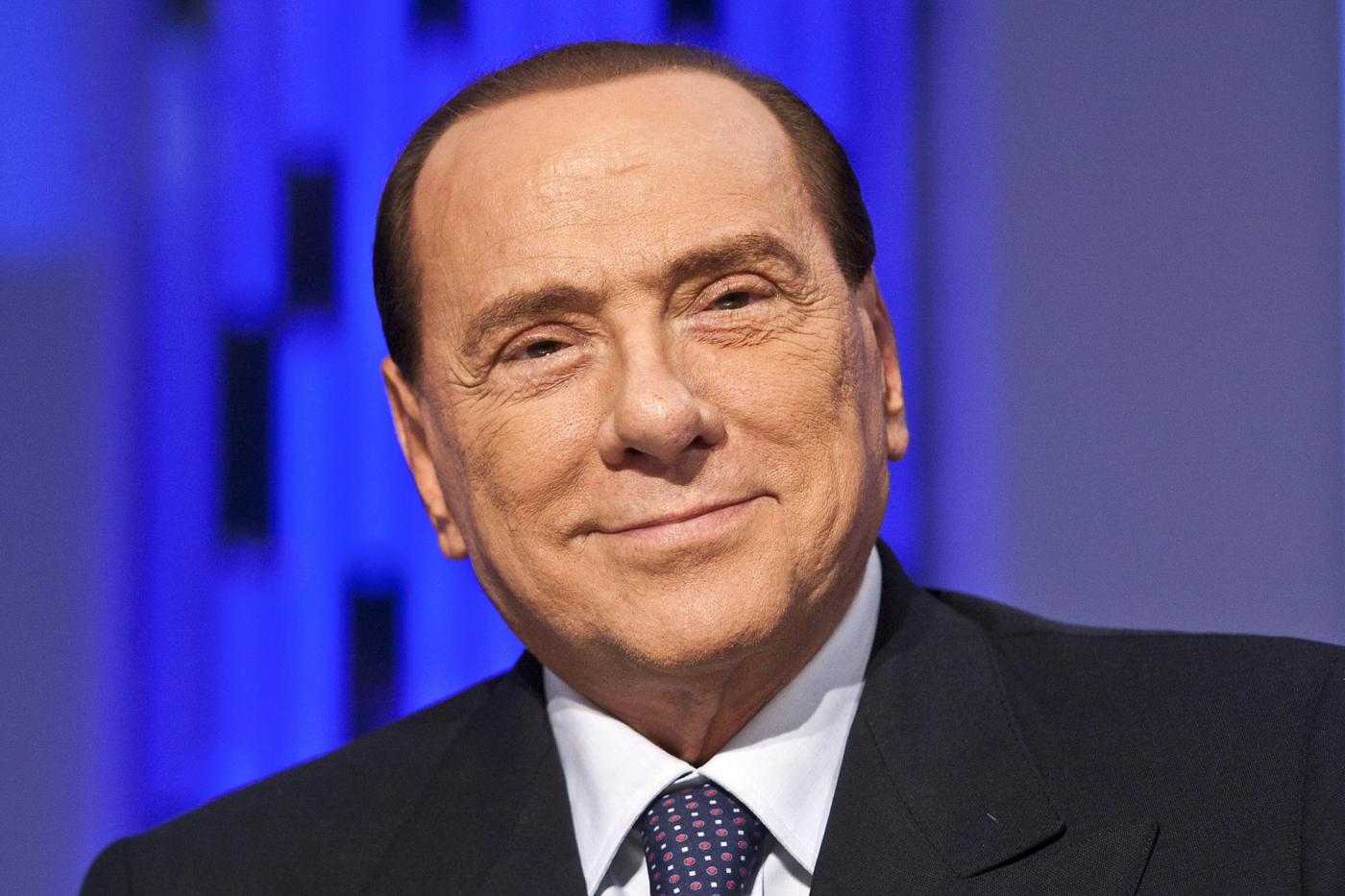 Berlusconi: "Il Governo non durerà a lungo"