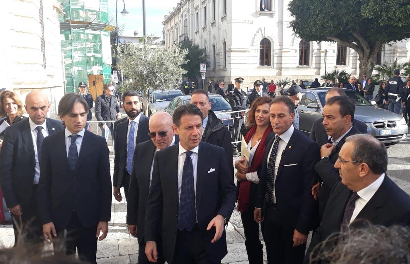 Governo: Conte in prefettura a Reggio Calabria 